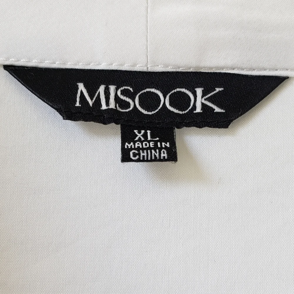 Misook White Button-Down Blouse w/Blue and Green Embroidered Flowers, Size XL - Picture 4 of 4